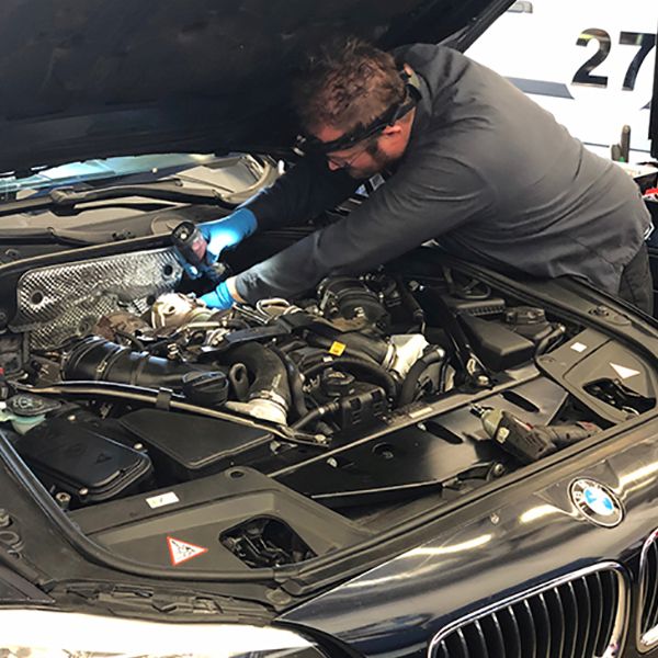 Service Auto BavX Brasov | Service BMW | Service auto Brasov | Service BMW Brasov | Service auto BMW Brasov | Service pentru BMW Brasov | Ateliere auto BMW Brasov | Service auto BMW Brasov | Reparatii BMW | Ateliere auto BMW